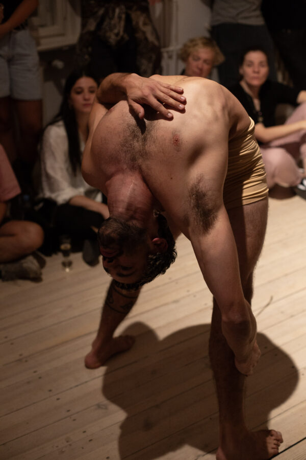 089 Gonzalo - Image 3